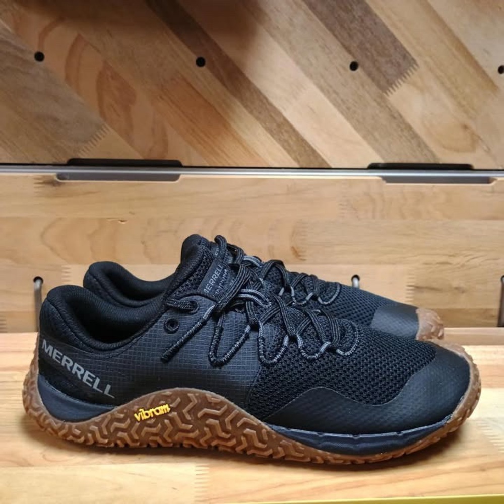 Trail Glove 7 black/gum